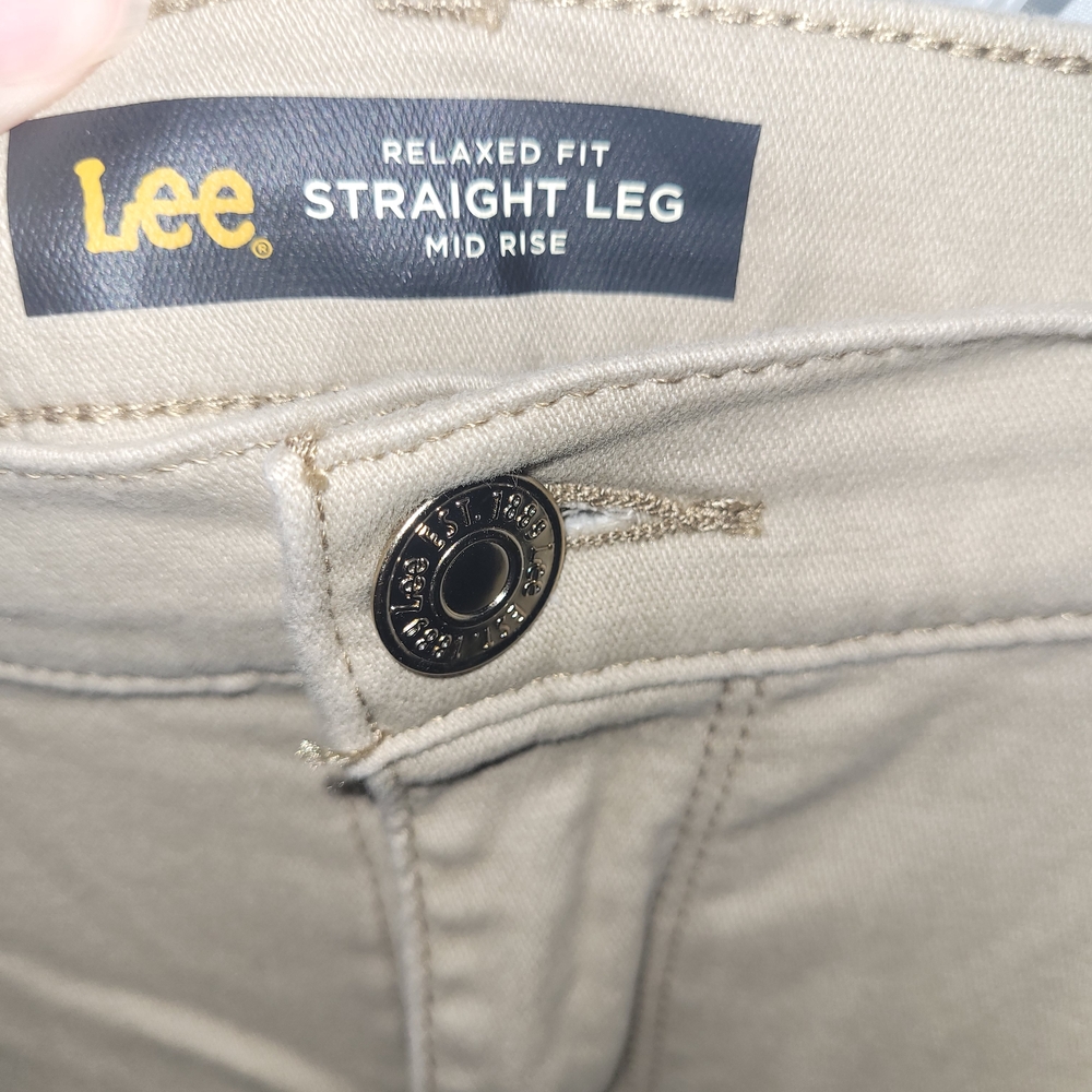 Lee Women's Relaxed Fit Straight Leg Jeans - Tan